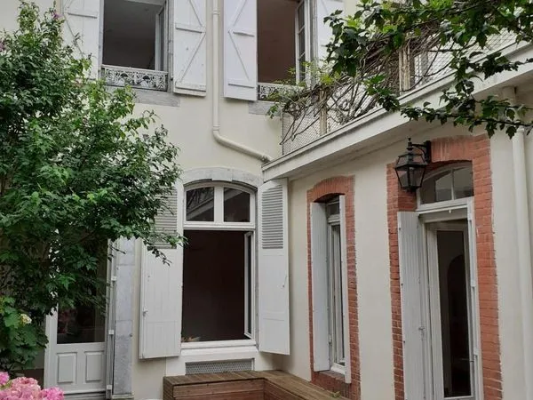 Maison 9 pièces 250 m²