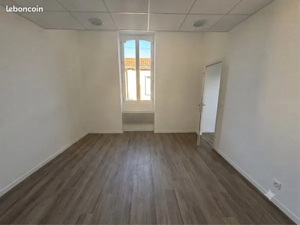Bureau indépendant 18m2