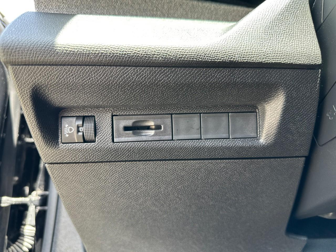 Peugeot 308 sw 1.5 bluehdi 130ch s&s allure pack eat8 — photo 28