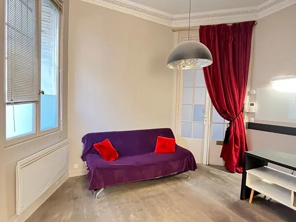 STUDIO meublé et équipé