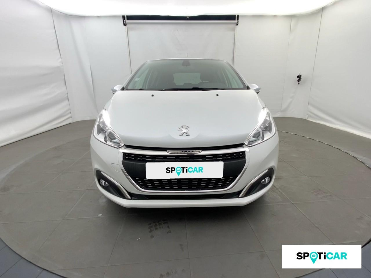 Peugeot 208 1.2 puretech 110ch e6.c allure s&s 5p — photo 2