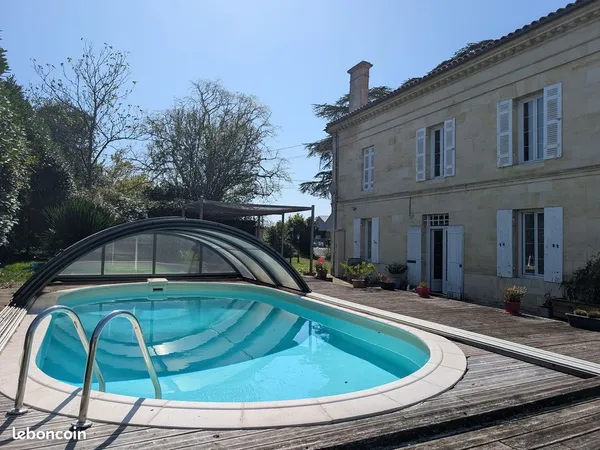 Propriété 10 pièces 386 m²