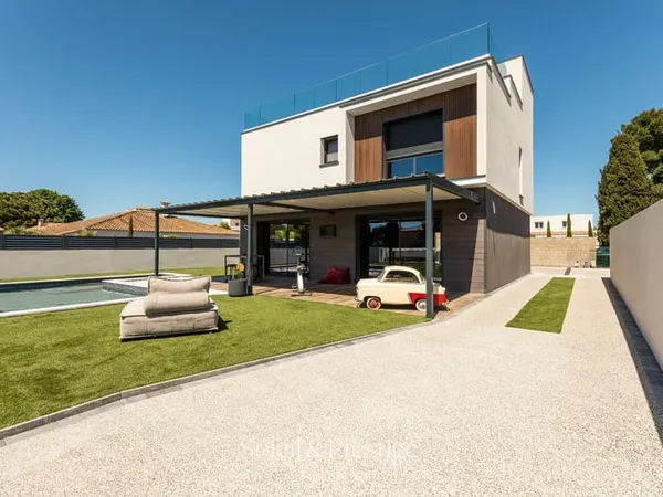 Maison et villa de prestige Vente Agde 4p 180m² 1080000€