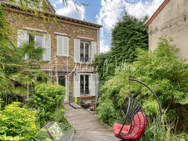 Vends maison avec jardin