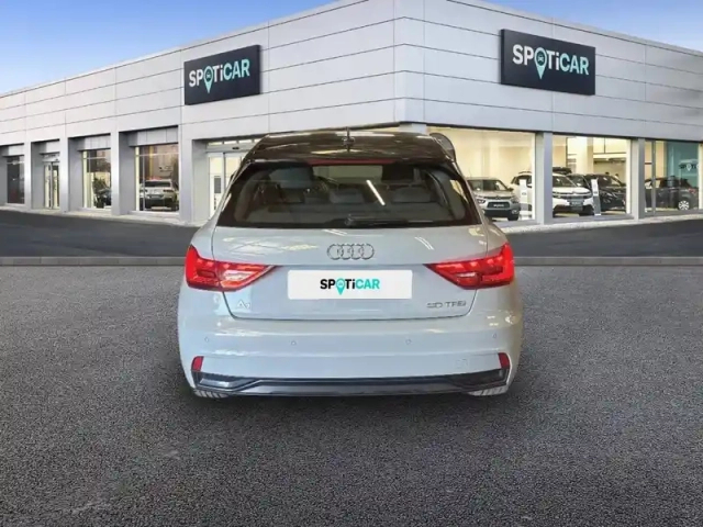 Audi A1 sportback 30 tfsi 110 ch bvm6 — photo 5