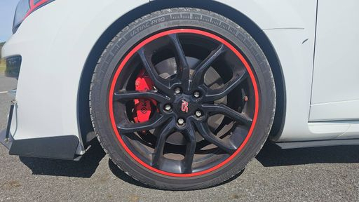 Renault Megane RS 2.0 265.0 - N/A – 2015 – 144965 km – Essence – Boîte Manuelle — photo 28