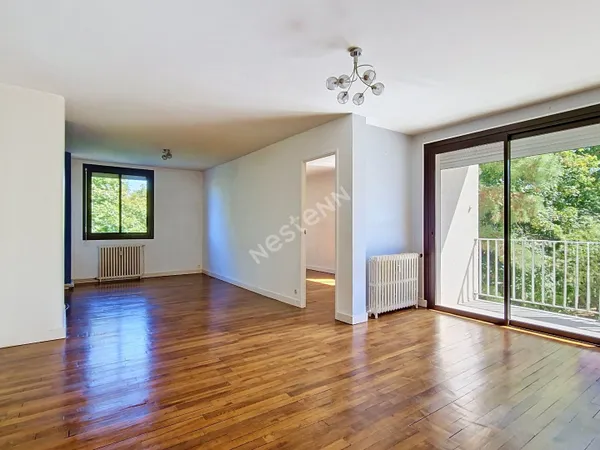 Appartement 3 pièces Poitiers secteur Blossac avec garage et balcon