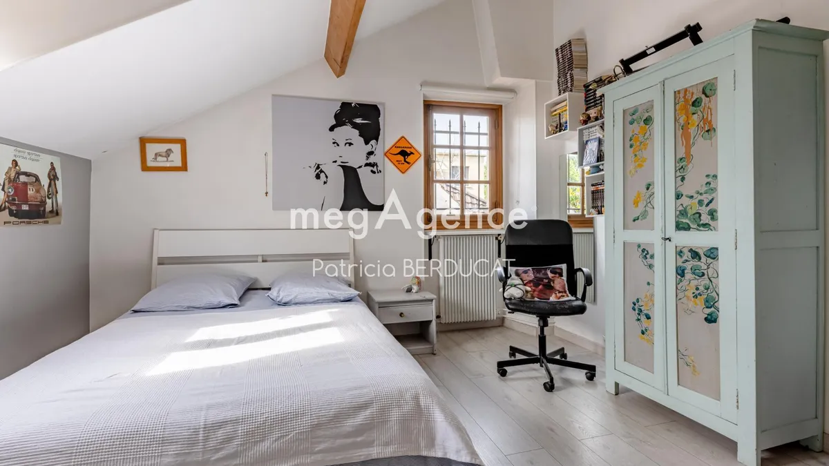 Photo 16