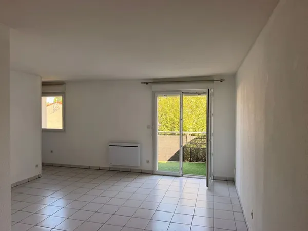 Appartement T2 ( 44 m2 ) avec Balcon - 31250 REVEL