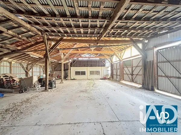 Vends grange - 350 m² - 3 pièces - Fleurance 32500