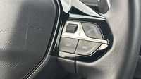 Peugeot 208 PURETECH 100 S&S EAT8 STYLE — photo 16