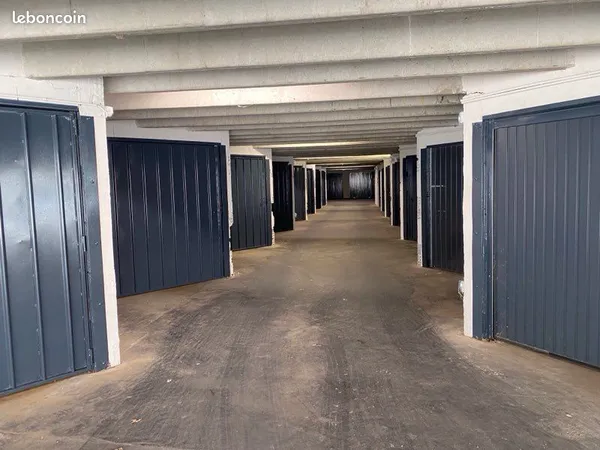 Particulier loue garage hyper centre Montauban