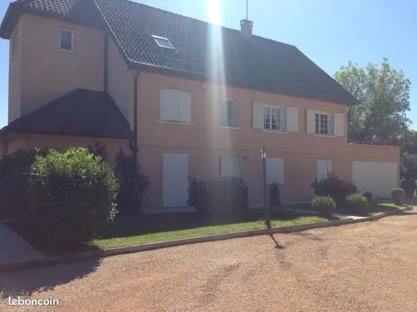 Location Studio meublé