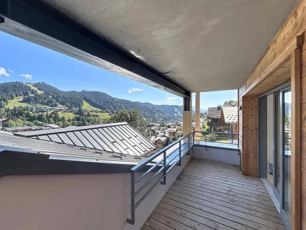 Les Gets - Appartement T4 - 3 Chambres en Suite - Terrasse & Balcon - Vue Montagne & Pistes
