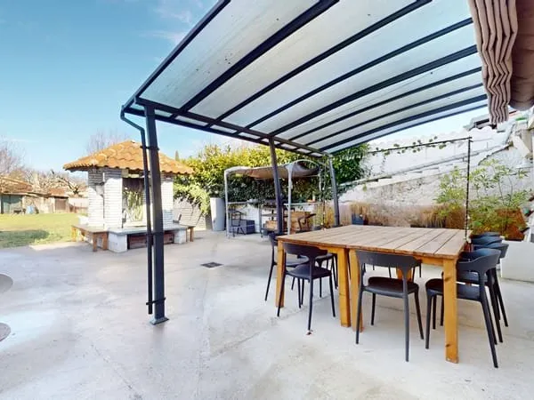 Maison familiale rénovée T6 de 133 m2 Luminosité, confort