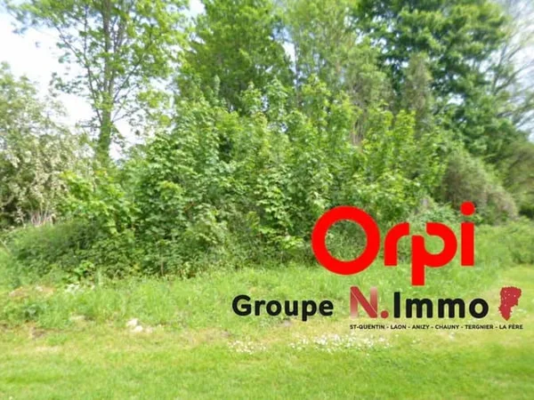 Terrain 916 m²