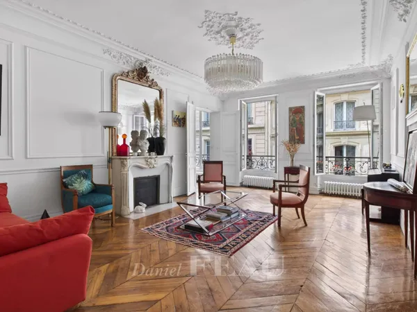 Paris 10e - Rue d'Hauteville, appartement familial