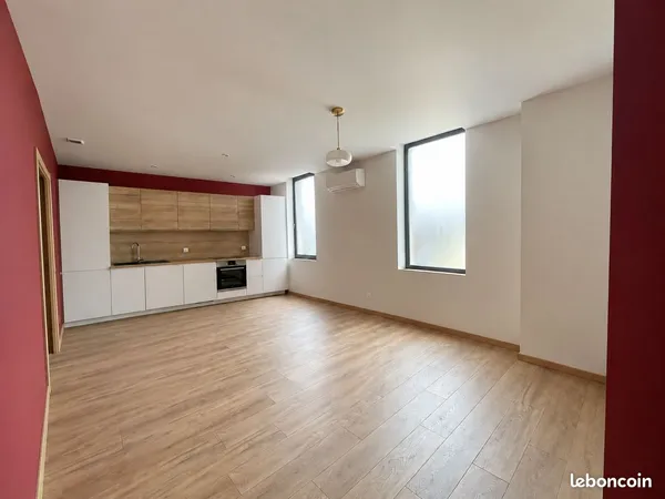F2 lumineux de 40 m² entièrement rénové - Climatisation réversible - DPE C