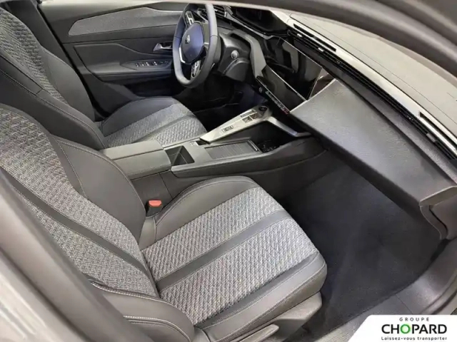 Peugeot 308 sw hybrid 145 e-dcs6 — photo 10