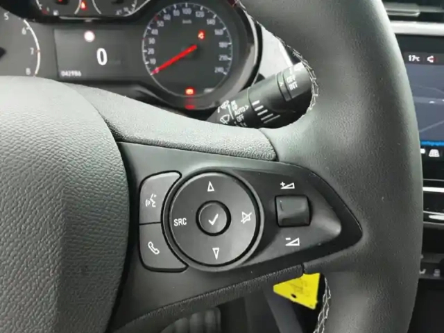 Opel Corsa 1.2 75 ch bvm5 — photo 42