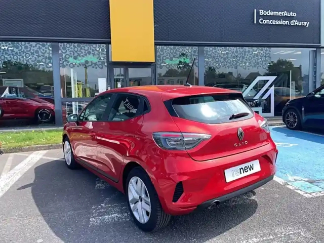 Renault Clio tce 90 — photo 22