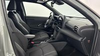 Toyota Yaris Cross 130h Première MC24 — photo 15