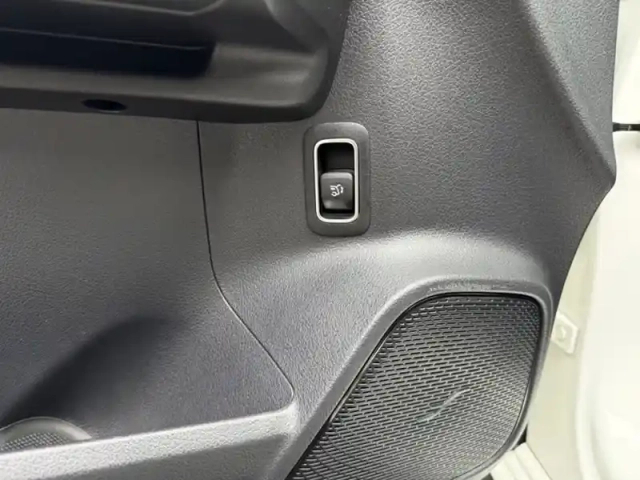 Mercedes Classe B 180 d progressive line edition — photo 22