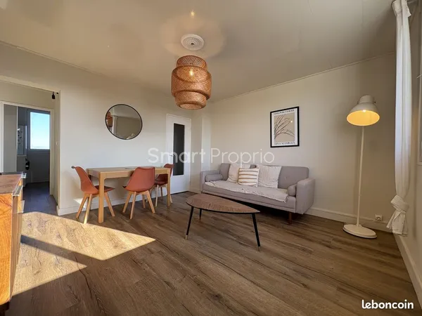 Loft/atelier/surface 4 pièces 60 m²
