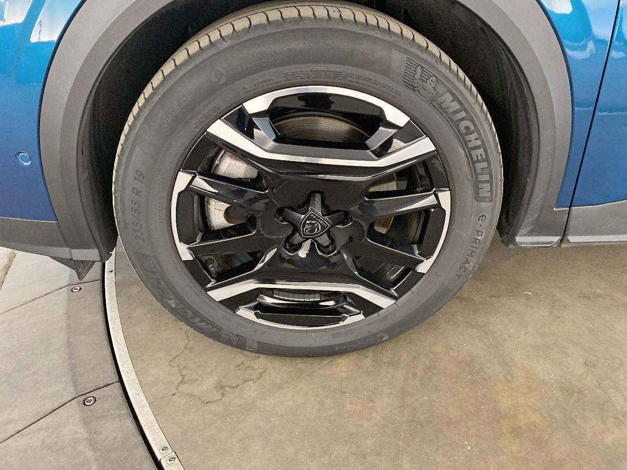 Peugeot 3008 electrique 210 ch 73 kwh allure — photo 11