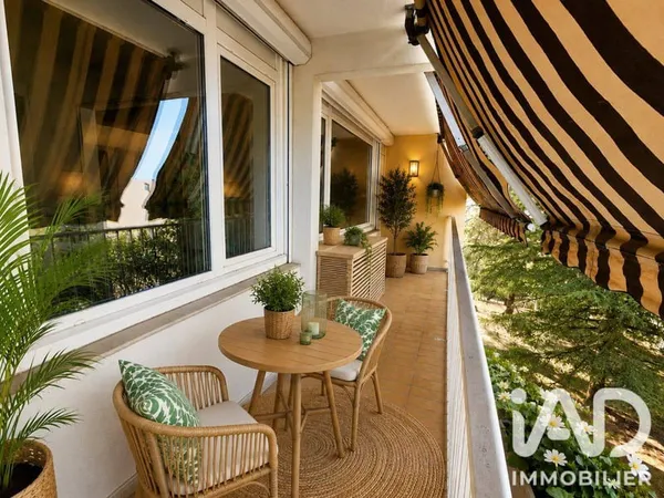 Appartement 4 pièces 99 m²