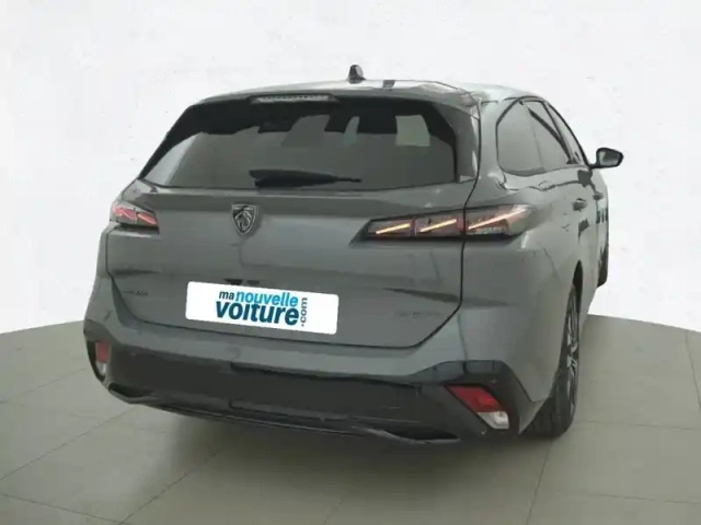 Peugeot 308 sw hybrid 145 e-dcs6 — photo 26