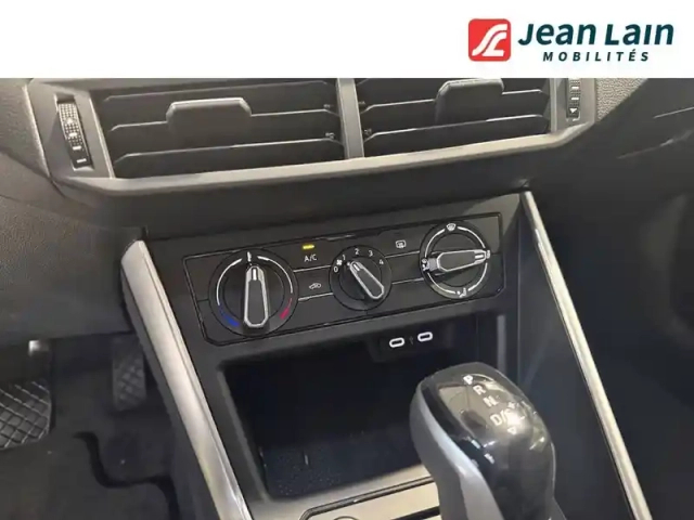 Volkswagen Taigo 1.0 tsi 116 dsg7 — photo 50