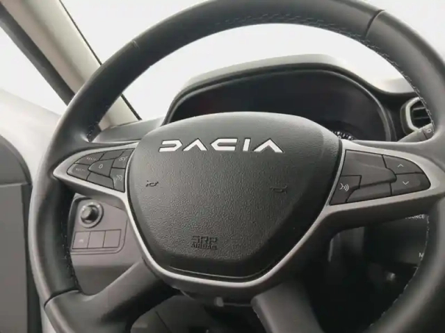 Dacia Duster 1.0 eco-g 100ch expression 4x2 — photo 105