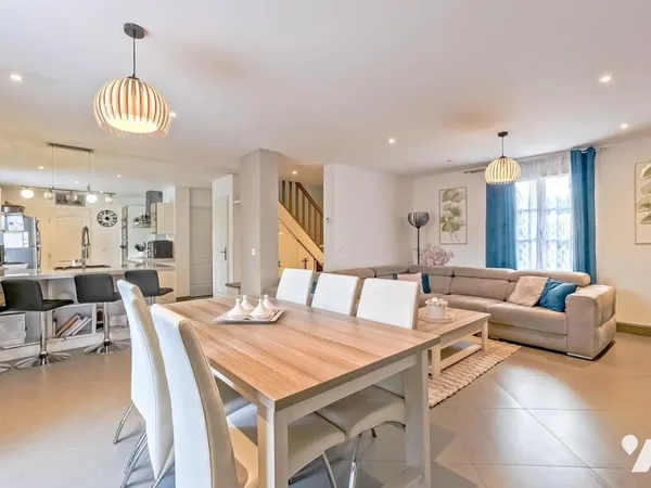 Vends maison récente