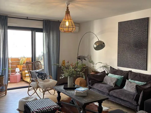 Beau T4 avec extérieur+cave et pkg