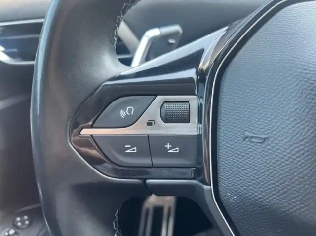 Peugeot 3008 1.2 puretech 130ch crossway s&amp;s eat8 6cv — photo 20