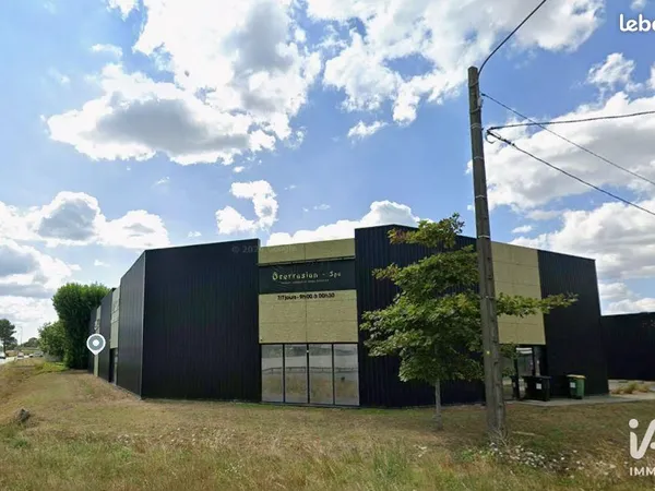 Boutique 210 m² PESSAC