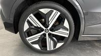 Renault Mégane E-Tech Electric EV60 220ch Iconic super charge — photo 20
