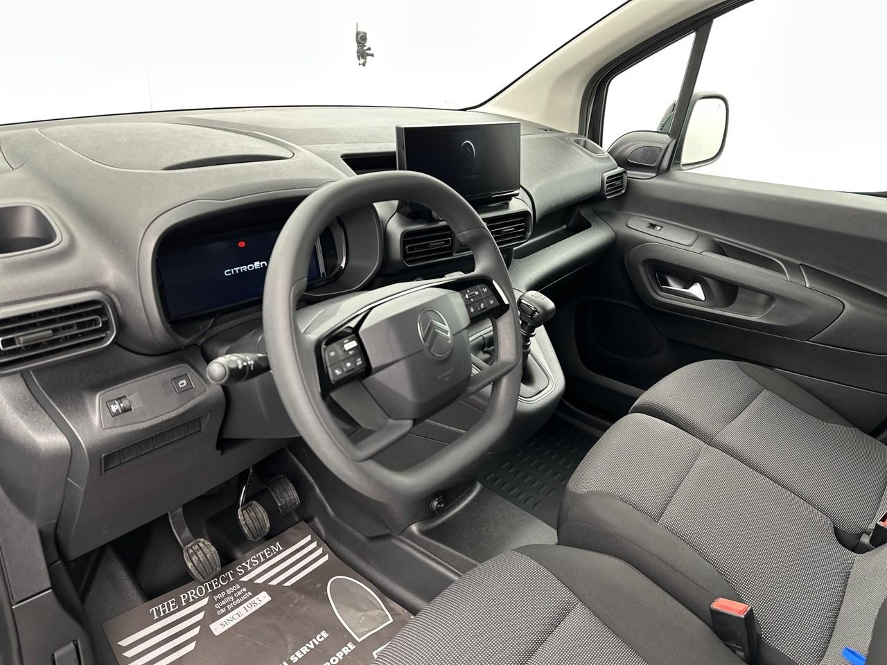 Citroën Berlingo van m diesel 100 ch manuelle — photo 12