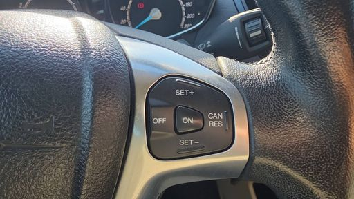 Ford B-max 1.0 EcoBoost 125 - Titanium – 2017 – 50597 km – Essence – Boîte Manuelle — photo 12