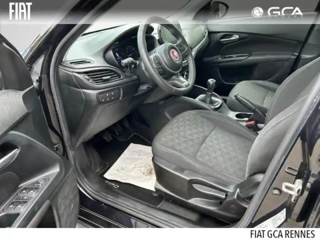 Fiat Tipo cross 1.0 firefly turbo 100ch s/s cross — photo 13