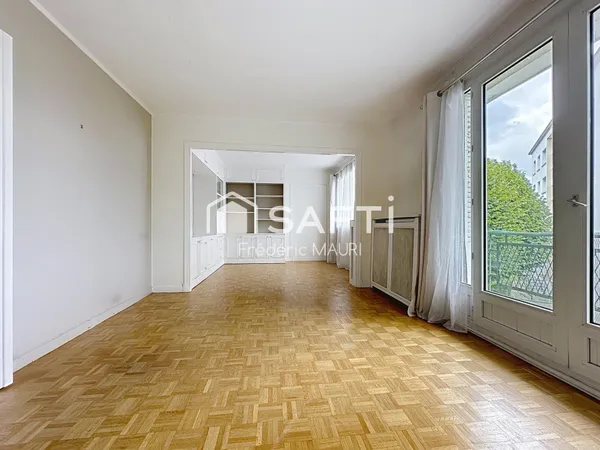 T4 de 85 m² - Coeur de Ville / Mairie