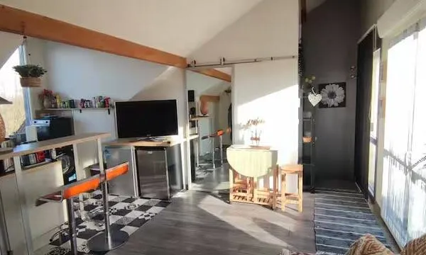 Studio 1 pièce 25 m²