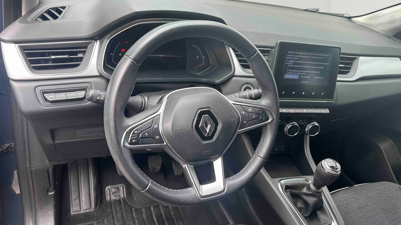 Renault Captur TCe 90 — photo 10