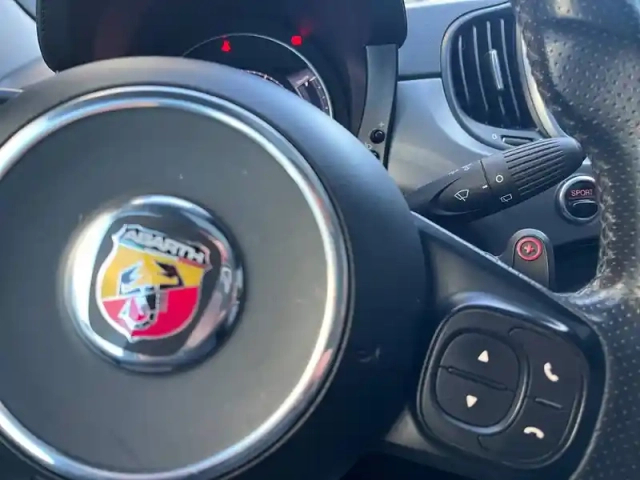 Abarth 500 595 1.4 turbo 16v t-jet 160 ch bva5 — photo 88