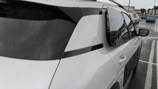 Citroen C4 Cactus 1.2 VTI 82 cv - Feel – 2017 – 138581 km – Essence – Boîte Manuelle — photo 2