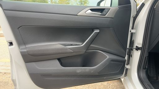 Volkswagen Polo 1.0 TSI 95 DSG7 - Confortline – 2018 – 125227 km – Essence – Boîte Automatique — photo 23
