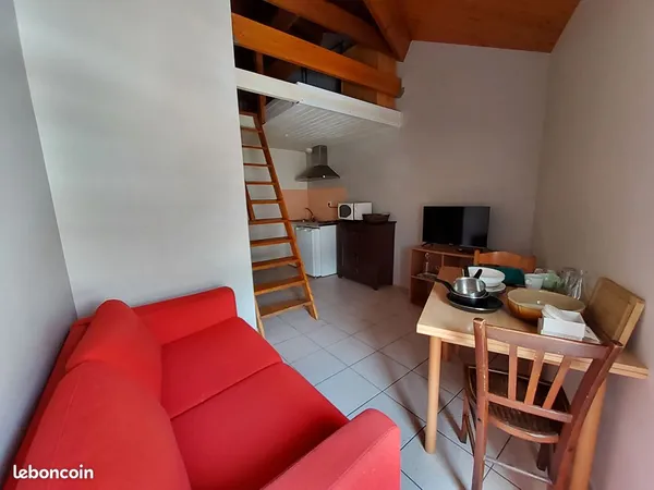 Studio 1 pièce 24 m²