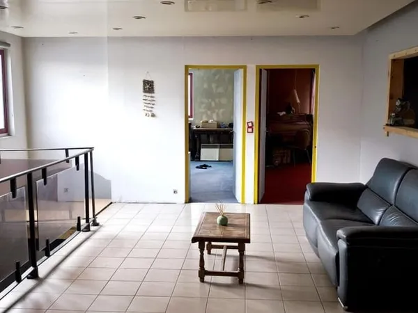Appartement 5 pièces 156 m²