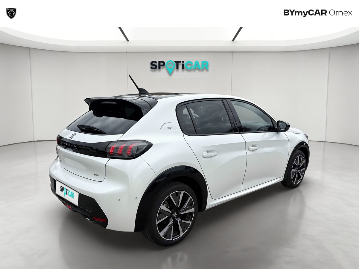 Peugeot 208 PureTech 100 S&amp;S EAT8 — photo 5